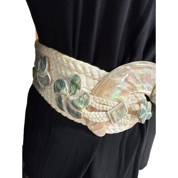 Flura Handcrafted Abalone & Mother of Pearl Belt – Boho Macramé Statement Vintag main image 6